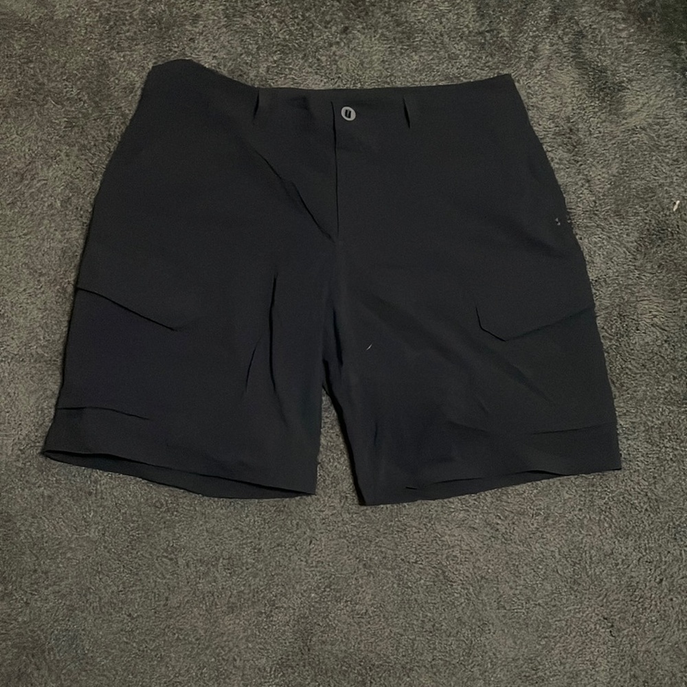 Under armour water resistant shorts, black, 38 inch inseam